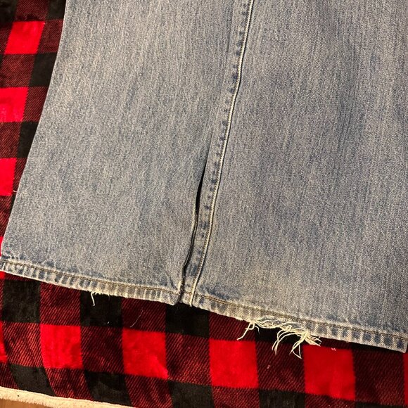 Levi's Jeans Mens 39x33 Blue 501 Medium Wash Ripped Knee Cotton Denim Pants - Picture 3 of 8